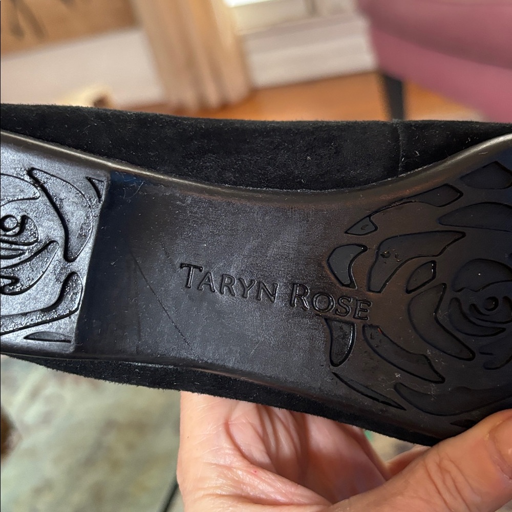 Taryn Rose Black Suede Blaze Flats - 8.5 - Picture 5 of 7